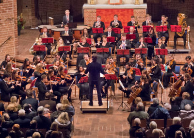 AOIDE Symphonie spielt "UNKNOWN BRITAIN" in der Marktkirche zu Hannover